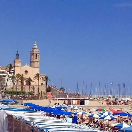 Carrer Pau Casals - 2 Apartman Sitges